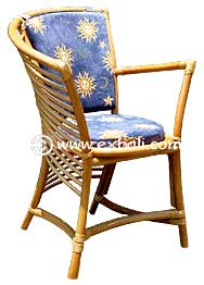 Rattan frame chair