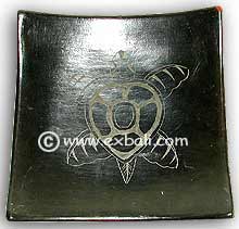 Animal motif pottery